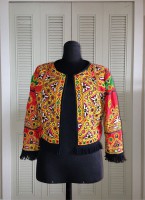 Chaqueta con Flecos
