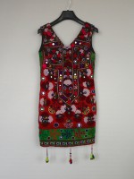 Vestido Ante Pico Delante y Detrás - 1